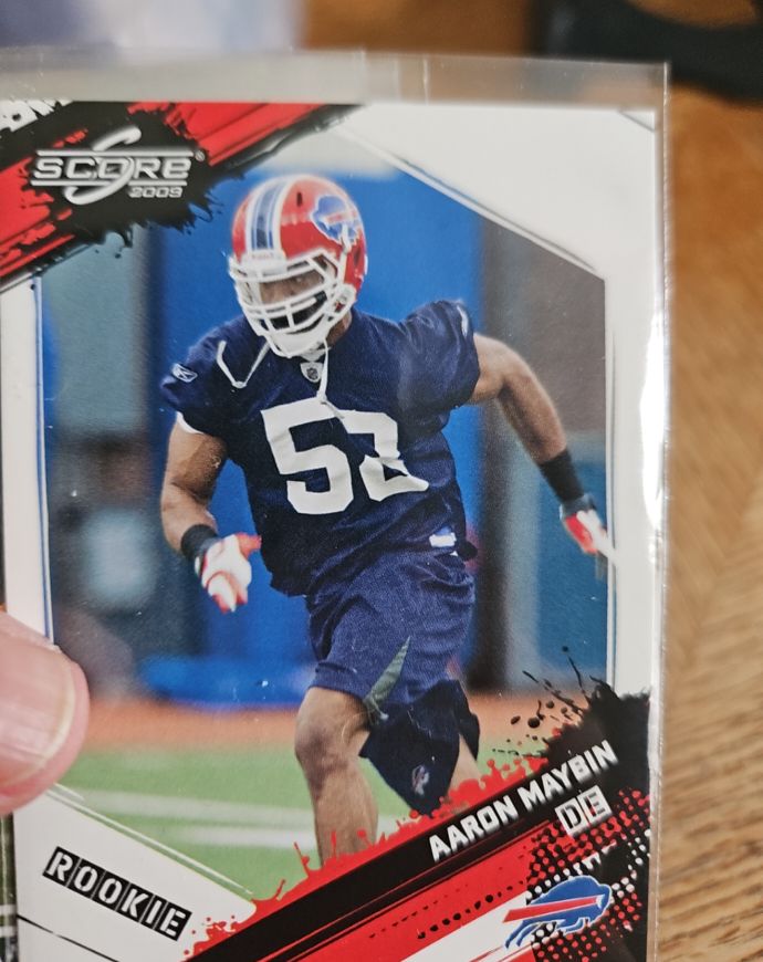 2009 Score #DE Aaron Maybin — front