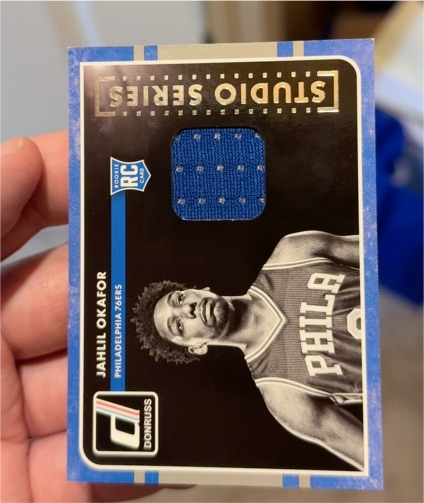 2015-16 Donruss Studio Series Rookie Jerseys #9 Jahlil Okafor — front