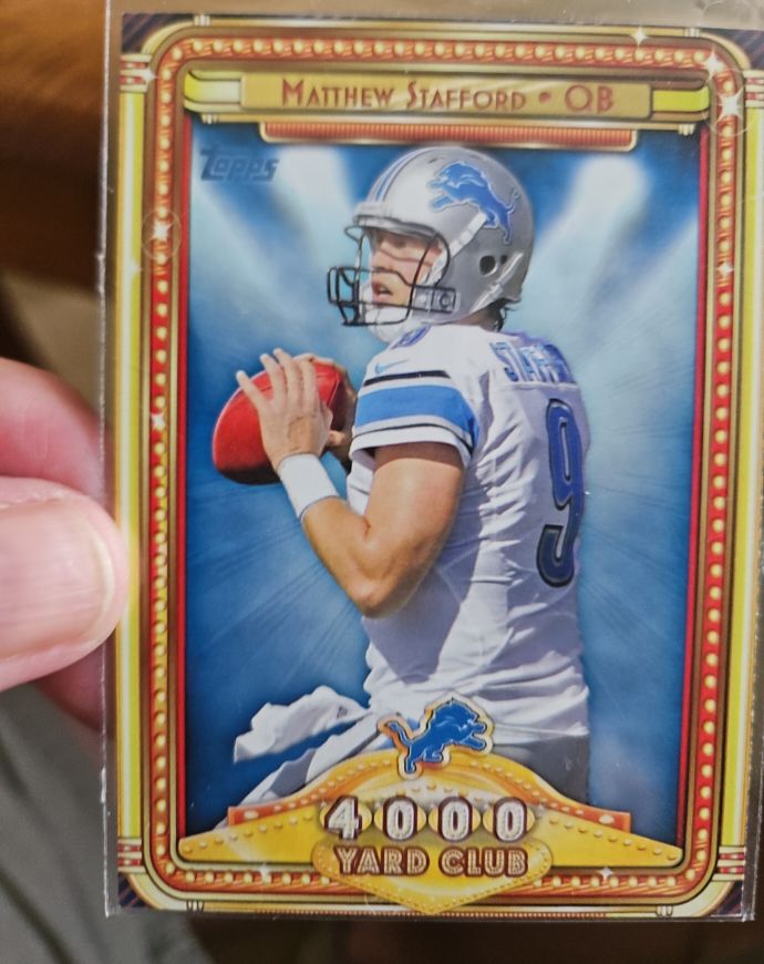 2013 Topps 4000 Yard Club #2 Matthew Stafford — front