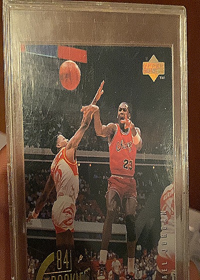 1995 Upper Deck #137 Michael Jordan — front