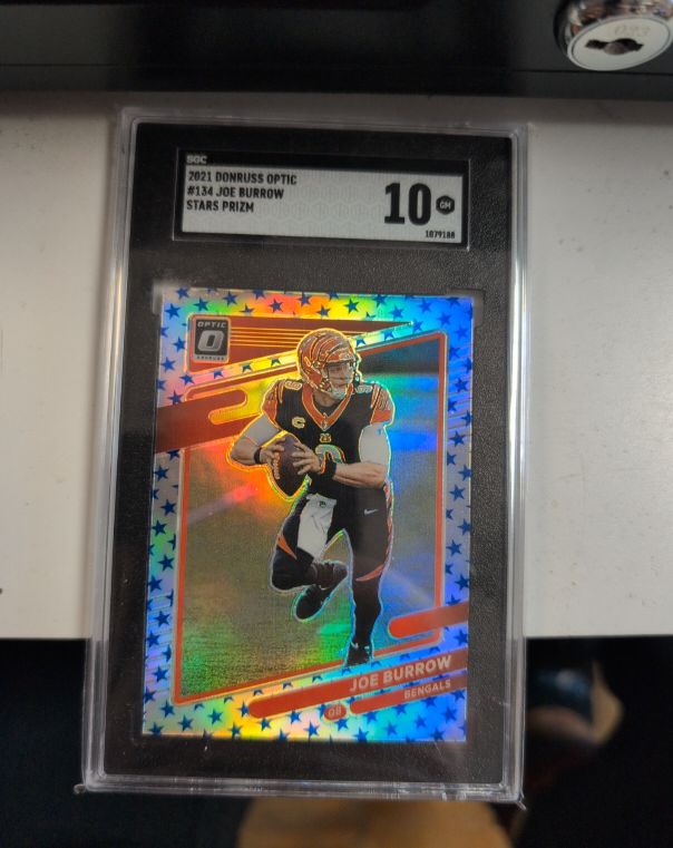 2021 Donruss Optic #134 Joe Burrow Stars Prizm — front
