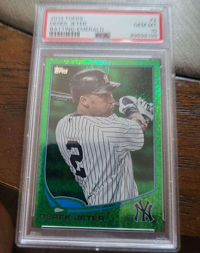 2013 Topps Emerald #2 Derek Jeter — front