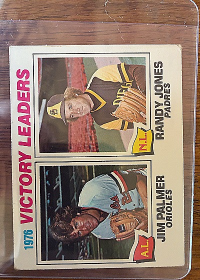 1977 Topps #5 1976 Victory Leaders Jim Palmer / Randy Jones — front