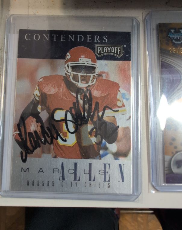 1995 Playoff Contenders #32 Marcus Allen — front