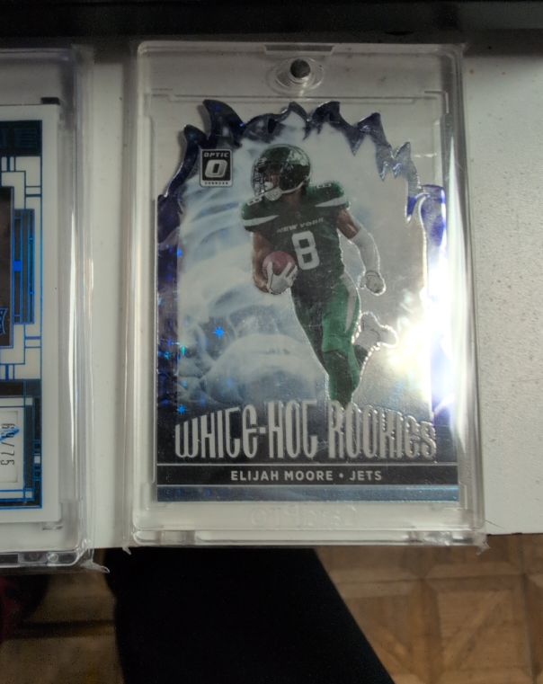 2021 Donruss Optic White Hot Rookies #WHR-8 Elijah Moore — front