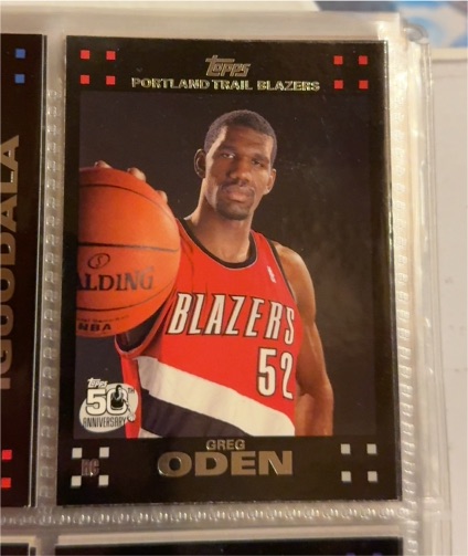 2007-08 Topps #111 Greg Oden Rookie Card — front