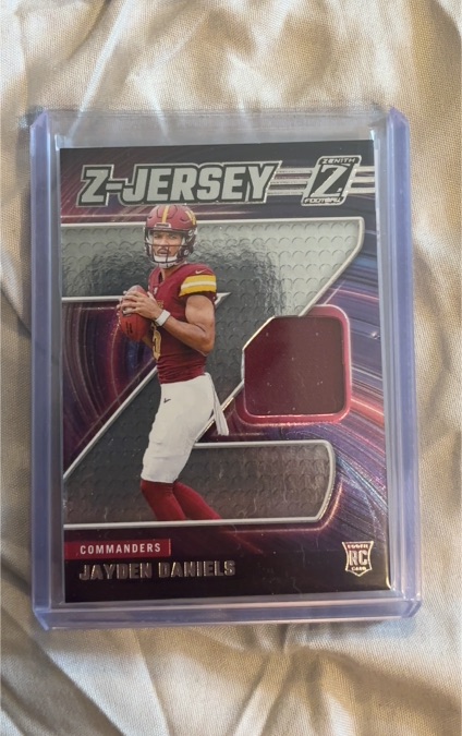 2024 Panini Zenith Z-Jersey #ZJ3 Jayden Daniels — front