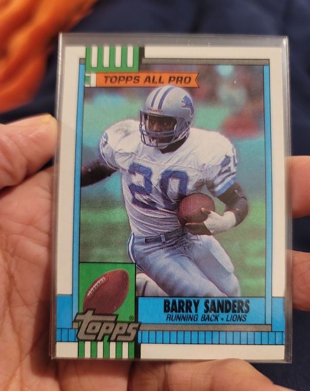 1990 Topps #352 Barry Sanders — front