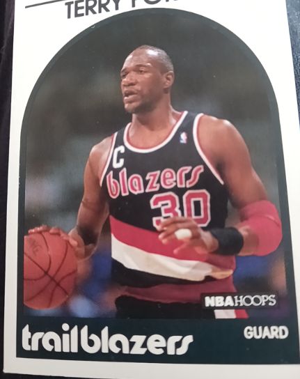 1989 Hoops #105 Terry Porter — front
