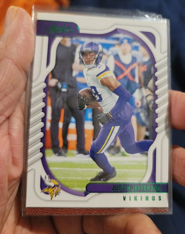 2022 Panini Absolute #89 Justin Jefferson — front