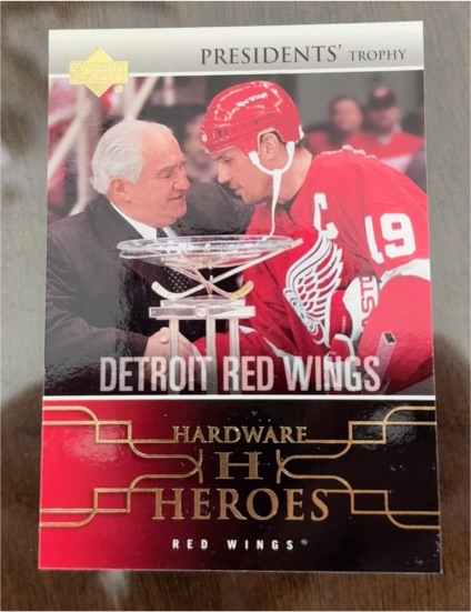 2003-04 Upper Deck Hardware Heroes #AW13 Steve Yzerman — front