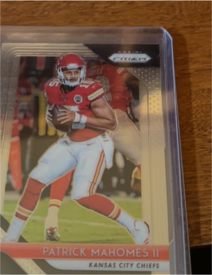 2018 Panini Prizm #102 Patrick Mahomes II — front
