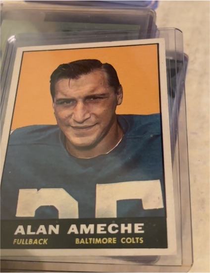 1961 Topps #3 Alan Ameche — front