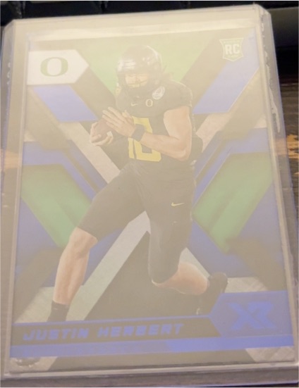 2020 Panini Chronicles Draft Picks XR #5 Justin Herbert Rookie Card — front