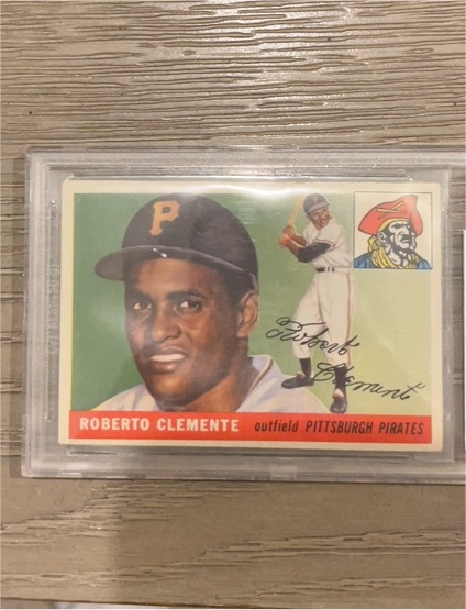 1955 Topps #164 Roberto Clemente — front