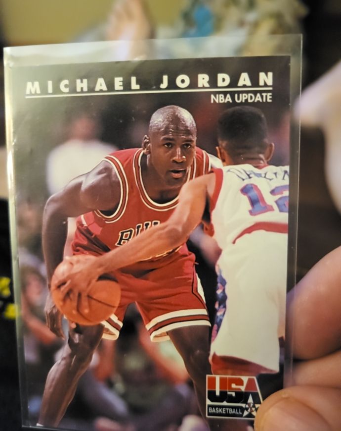 1992 Skybox USA #37 Michael Jordan NBA Update — front