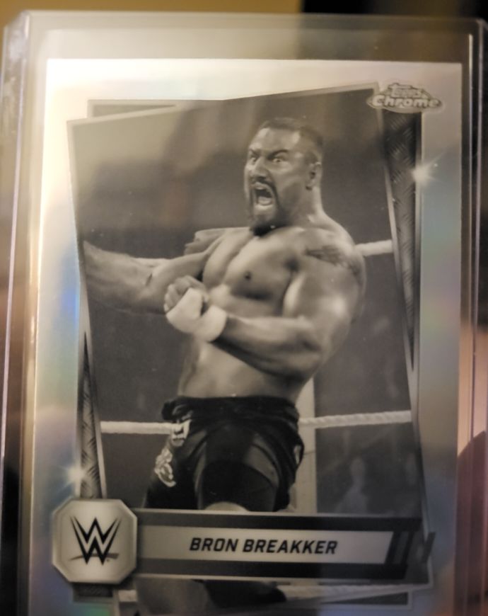 2025 Topps Chrome WWE #198 Bron Breakker — front
