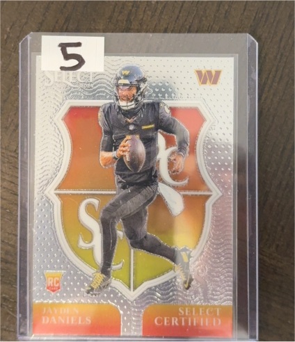 2024 Panini Select Certified #2 Jayden Daniels — front
