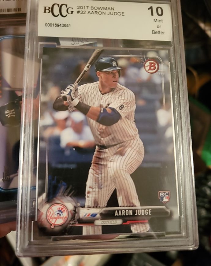 2017 Bowman #32 Aaron Judge — front