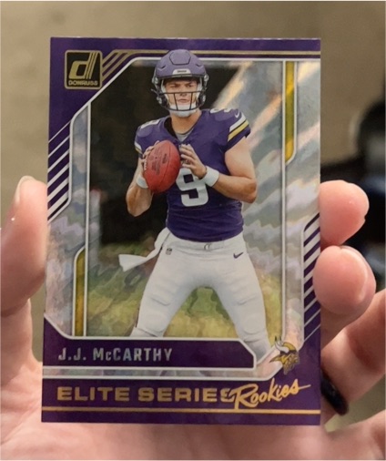 2024 Donruss #4 J.J. McCarthy Elite Series Rookies — front
