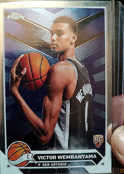 2023-24 Topps Chrome #1 Victor Wembanyama — front