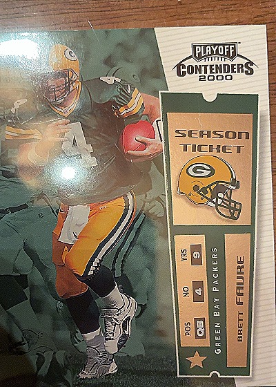 2000 Playoff Contenders #38 Brett Favre — front