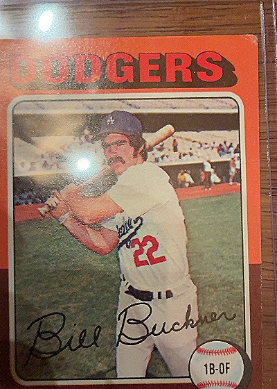 1975 Topps #131 Bill Buckner — front