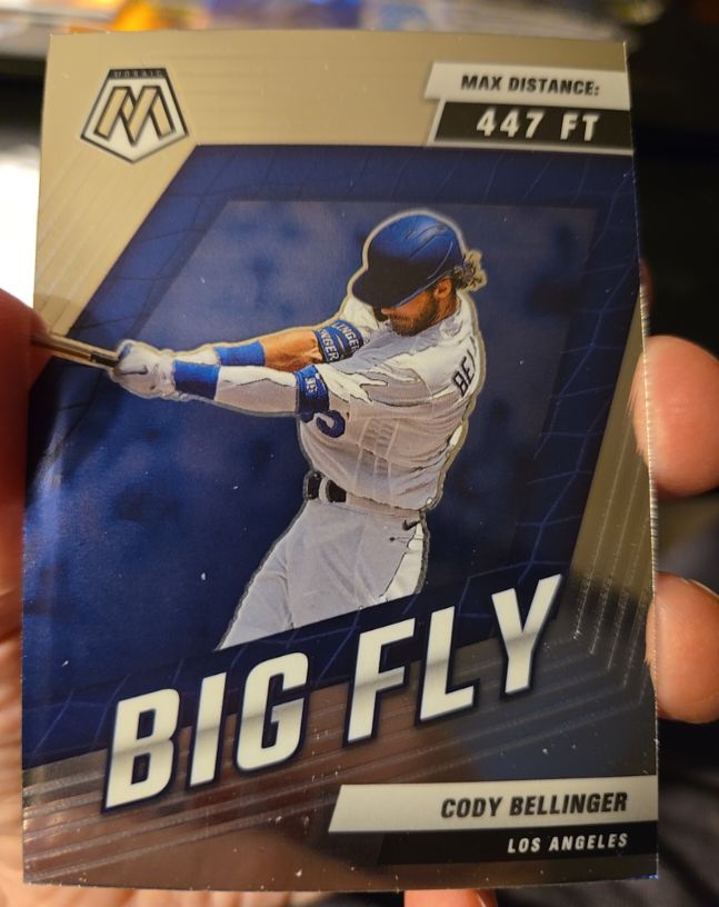 2022 Panini Mosaic #BF-8 Cody Bellinger Big Fly — front