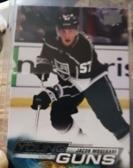 2022-23 Upper Deck Series 1 #226 Jacob Moverare Young Guns — front