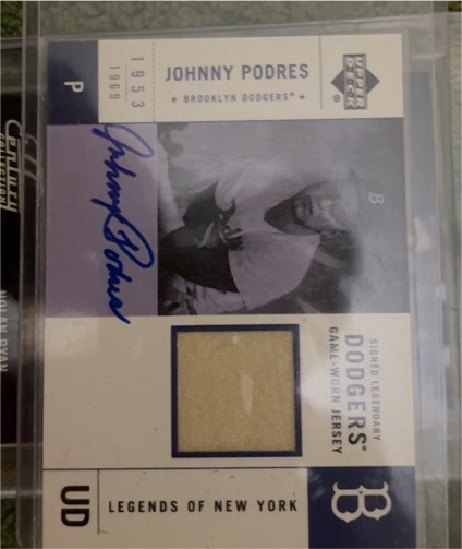 2001 Upper Deck Legends of New York #SYJ-JP Johnny Podres — front