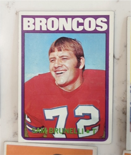 1972 Topps Football #208 Sam Brunelli — front