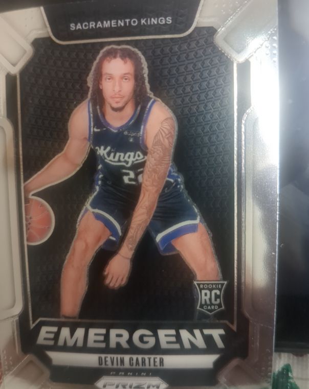 2024-25 Panini Prizm #9 Devin Carter Emergent — front