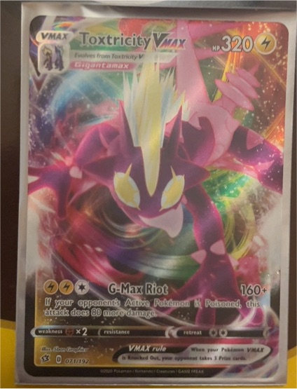2020 Pokémon Swsh02: Rebel Clash #071 Toxtricity VMAX — front