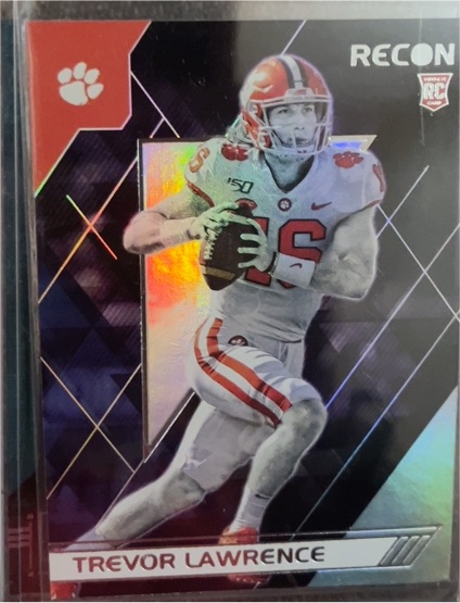 2021 Panini Chronicles Draft Picks Recon #132 Trevor Lawrence Rookie — front