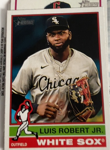 2025 Topps Heritage #241 Luis Robert Jr. — front
