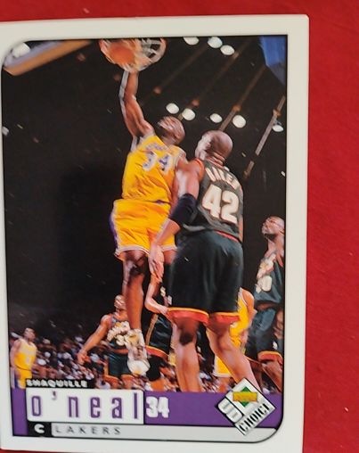 1998-99 Upper Deck Choice #68 Shaquille O'Neal — front