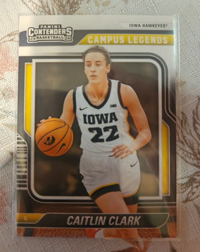 2024 Panini Contenders Campus Legends #CL2 Caitlin Clark — front