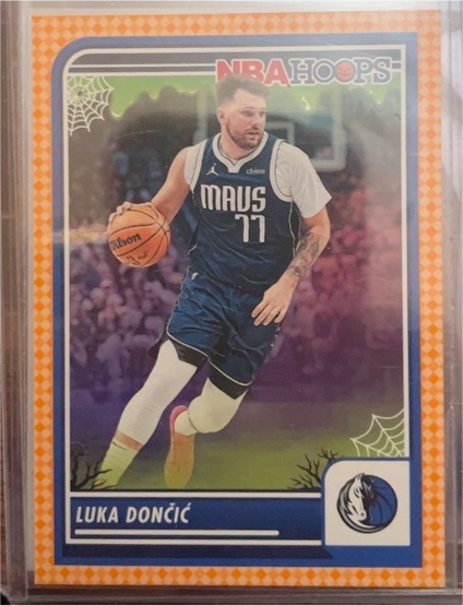 2023-24 Panini Haunted Hoops Orange #9 Luka Dončić — front