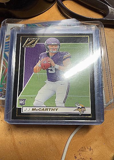 2024 Panini Zenith #135 J.J. McCarthy — front