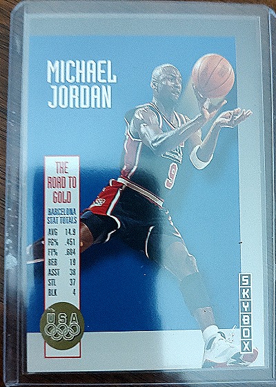 1992-93 SkyBox #USA11 Michael Jordan Olympic Team — front