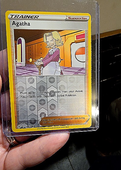 2021 Pokémon Sword & Shield Chilling Reign #129 Agatha — front