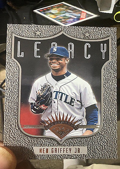 1997 Leaf Legacy #193 Ken Griffey Jr. — front