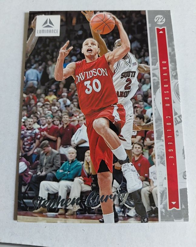 2022-23 Panini Chronicles Draft Picks Luminance #46 Stephen Curry — front