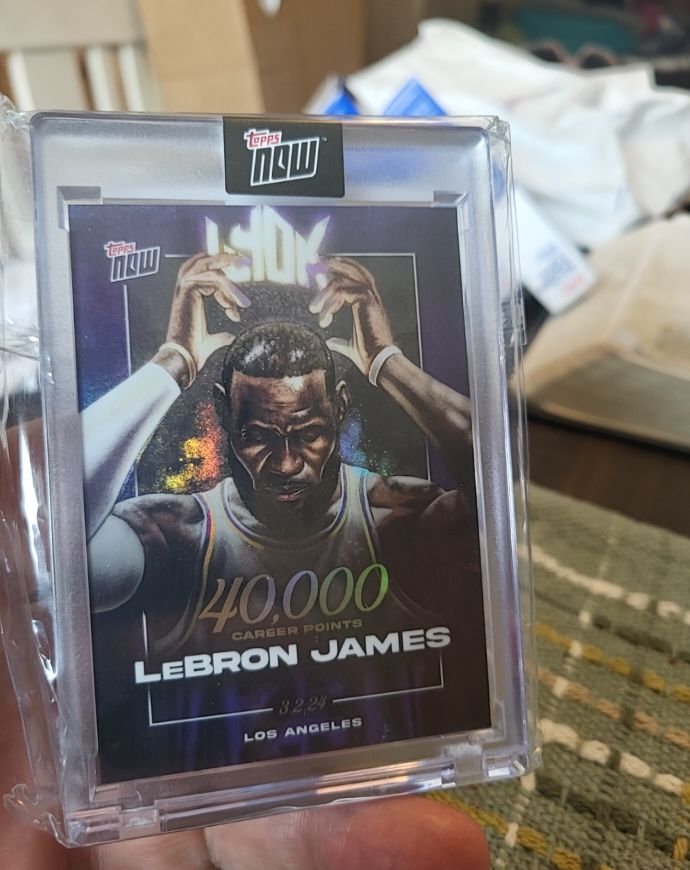 2023-24 Topps Now #LJ-40K LeBron James 40,000 Career Points — front