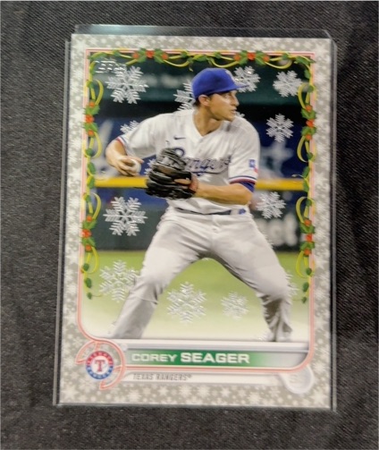 2022 Topps Holiday #HW134 Corey Seager — front