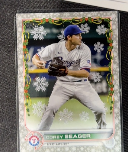 2022 Topps Holiday #HW134 Corey Seager — front