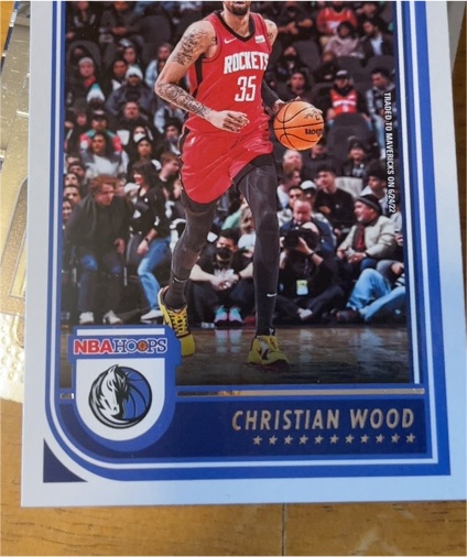 2022-23 Panini NBA Hoops #128 Christian Wood Dallas Mavericks — front