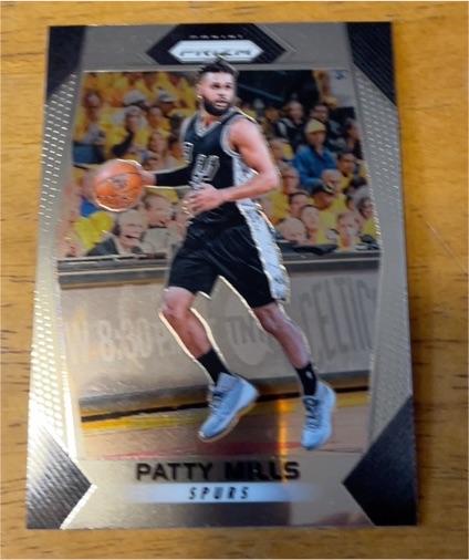 2017-18 Panini Prizm #292 Patty Mills — front