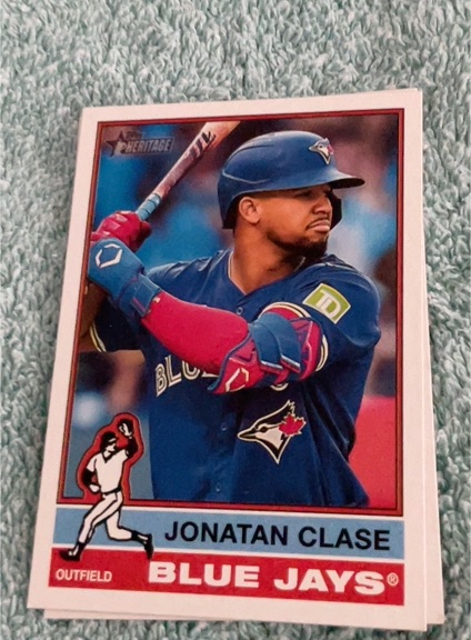2025 Topps Heritage #327 Jonatan Clase — front