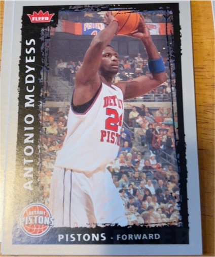 2008-09 Fleer #14 Antonio McDyess — front